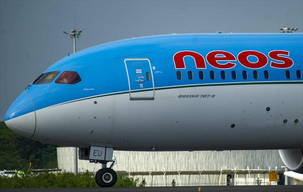 B787-9 Neos EI-NEU