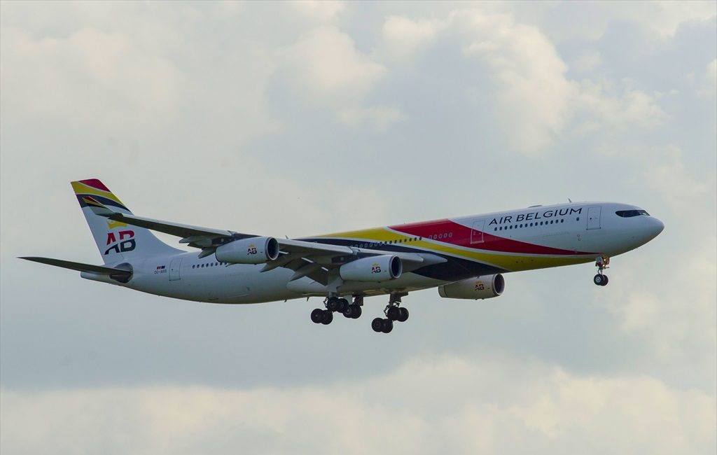 A340-300 Air Belgium OO-ABB