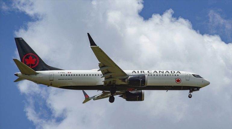 B737 Max-8 Air Canada C-FSIL