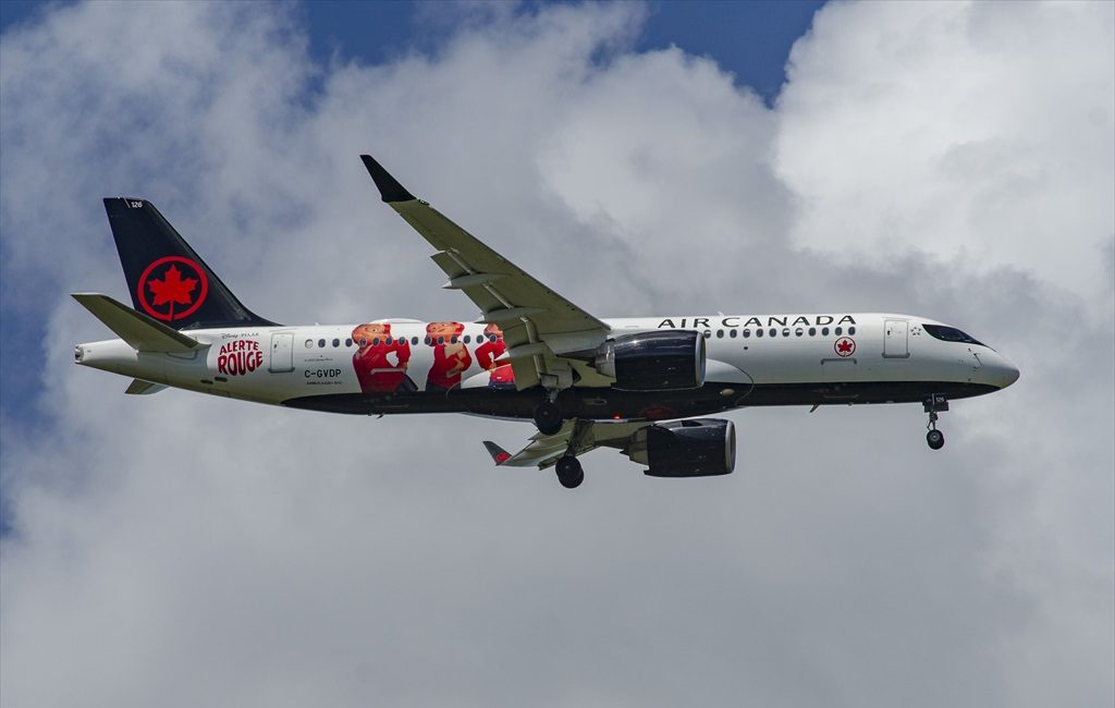 A220-300 Air Canada C-GVDP