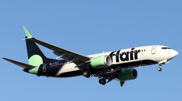 B737-8MAX Flair Airlines