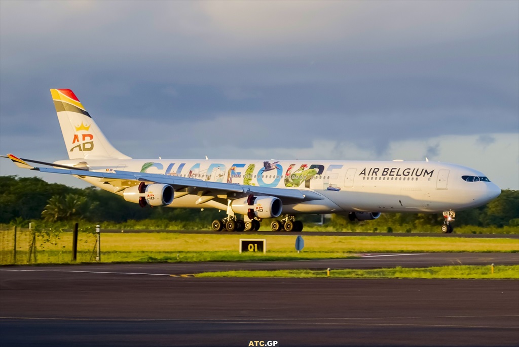 A340-300 Air Belgium OO-ABB