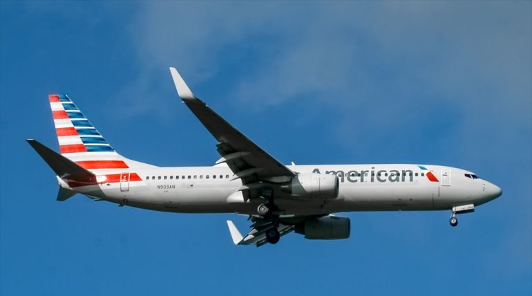 B737-800 American N903AN