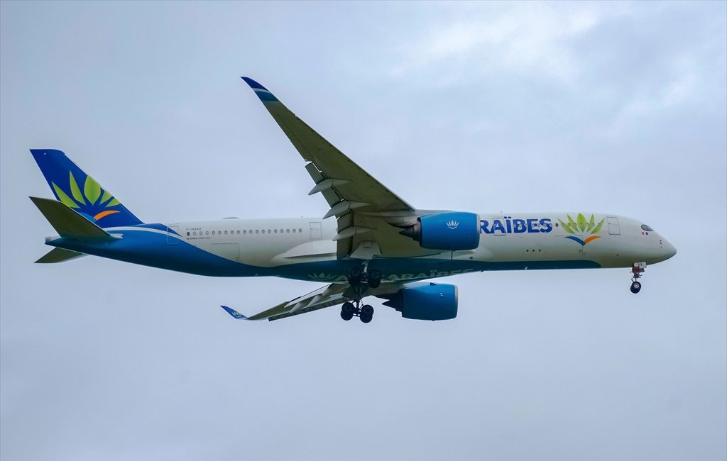 A350-900 Air Caraibes F-HHAV