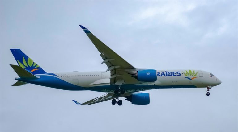 A350-900 Air Caraibes F-HHAV