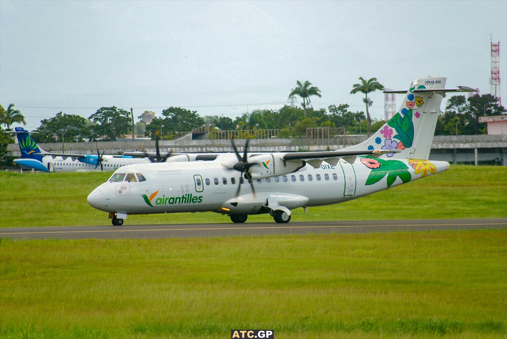 ATR42-500 Air Antilles F-OIXE