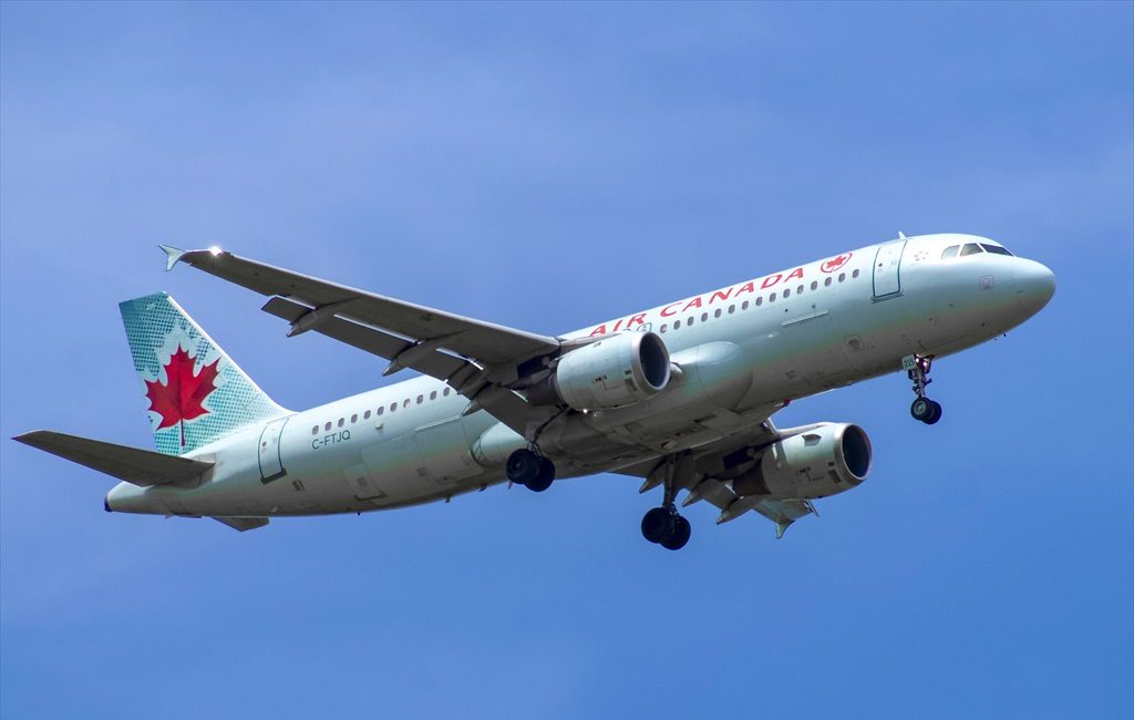 A320-200 Air Canada C-FTJQ