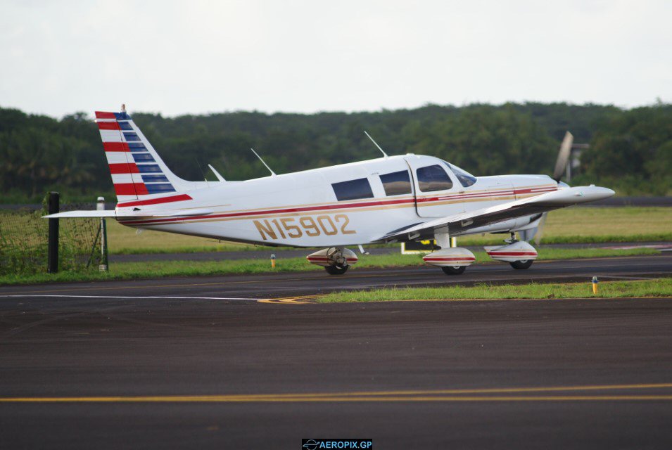 PA32-260 N15902